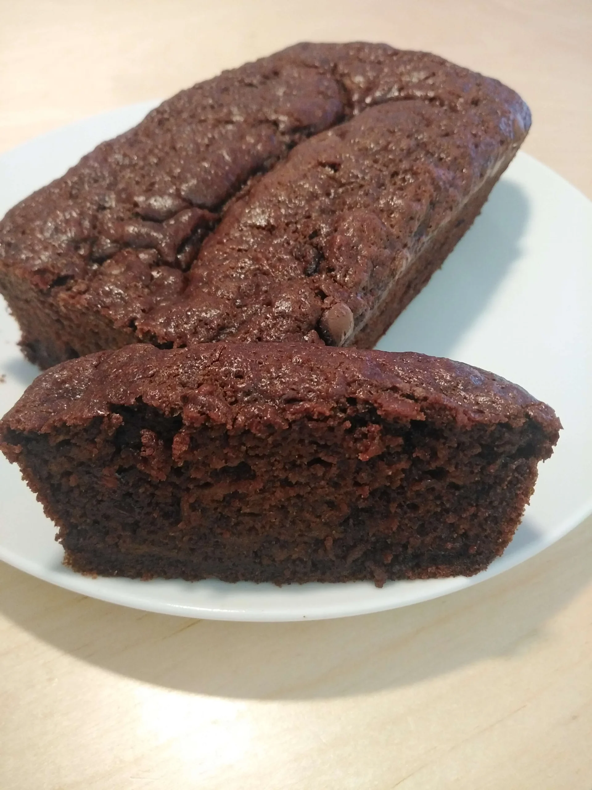 Bolo de chocolate com banana