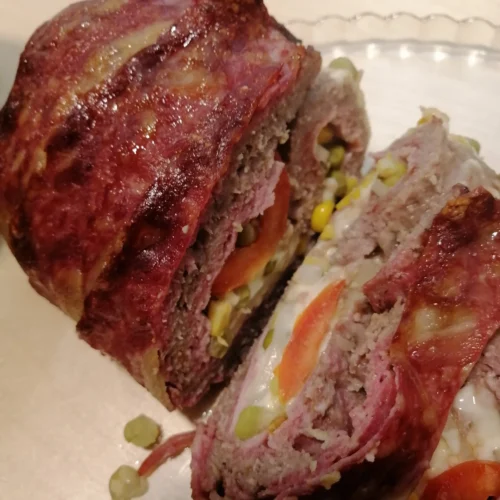 Rocambole de carne moída