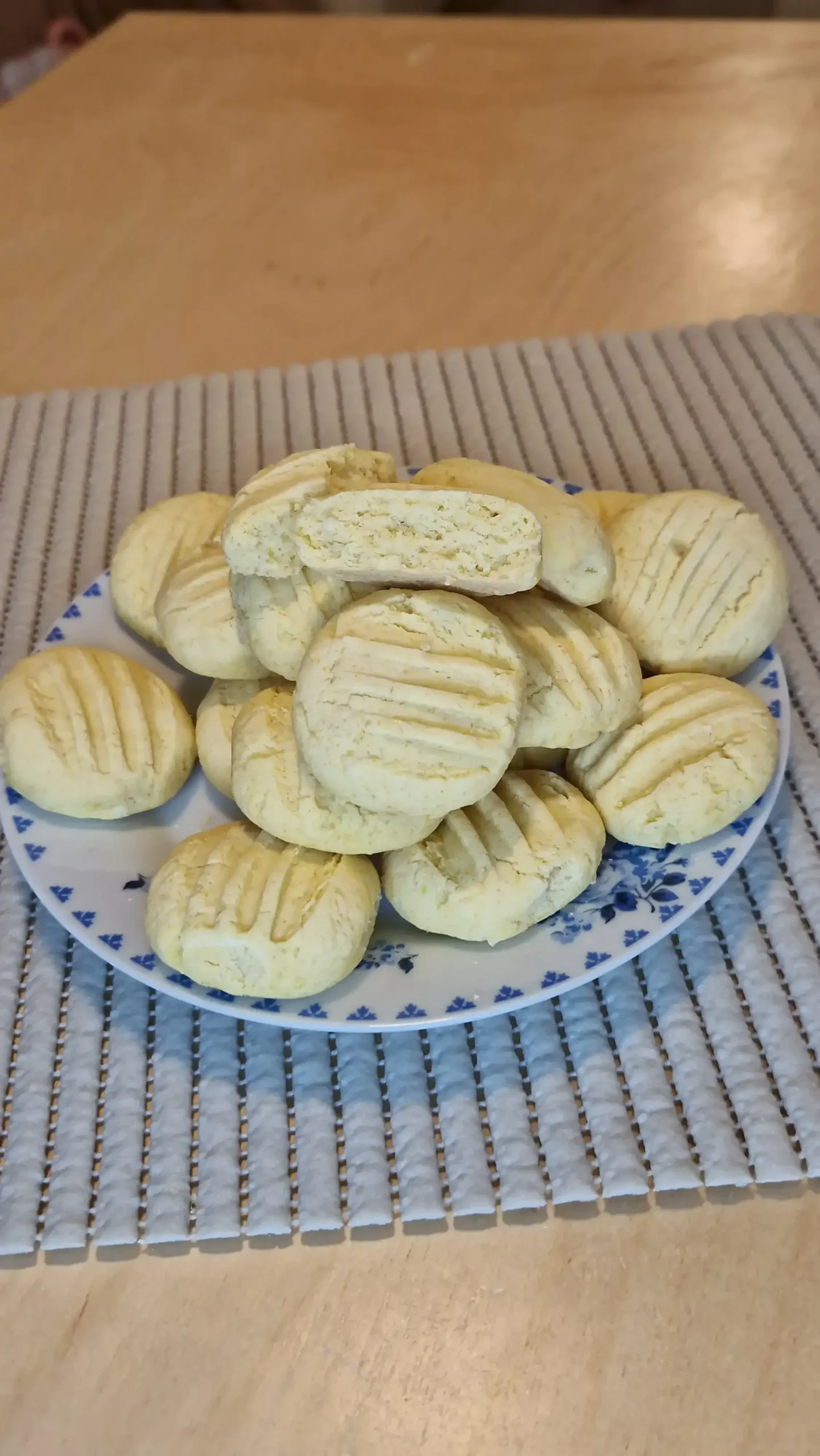 Bolacha sequinha de milho