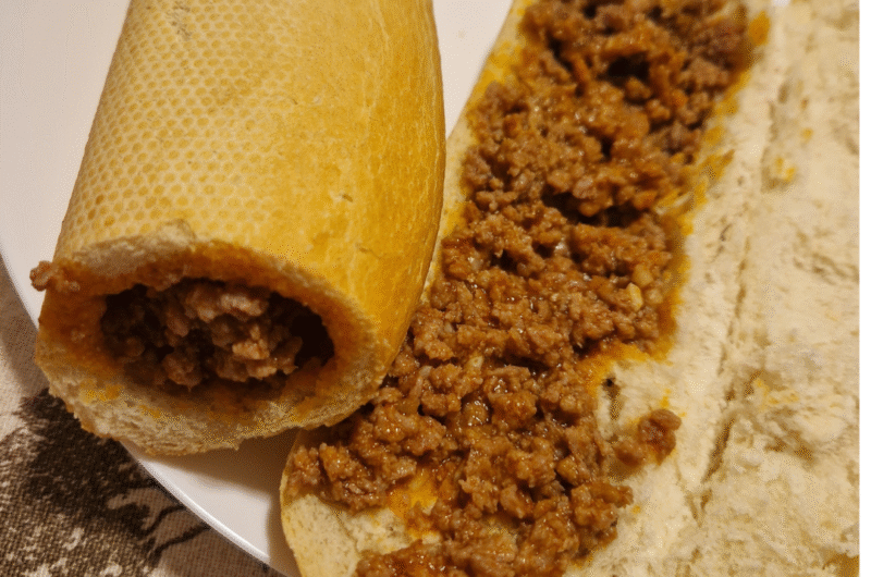 Pão com carne moída