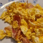 Ovos mexidos com bacon - Cozinha dos sabores