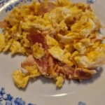 Ovos mexidos com bacon - Cozinha dos sabores